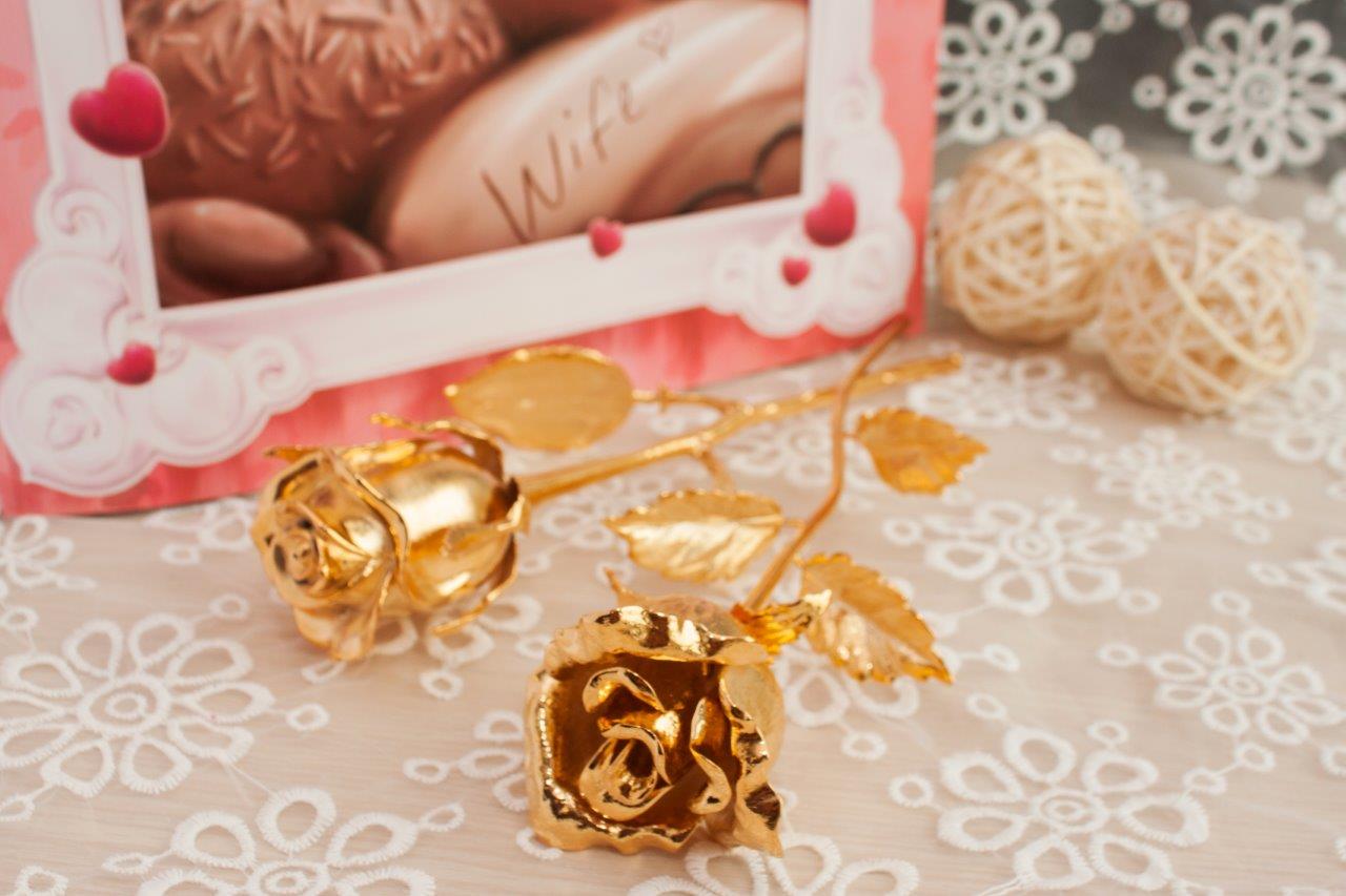 Gold-Plated Roses And Other Interesting Things